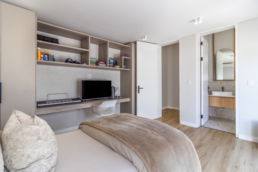 4 Bedroom Property for Sale in Pearl Valley at Val de Vie Western Cape